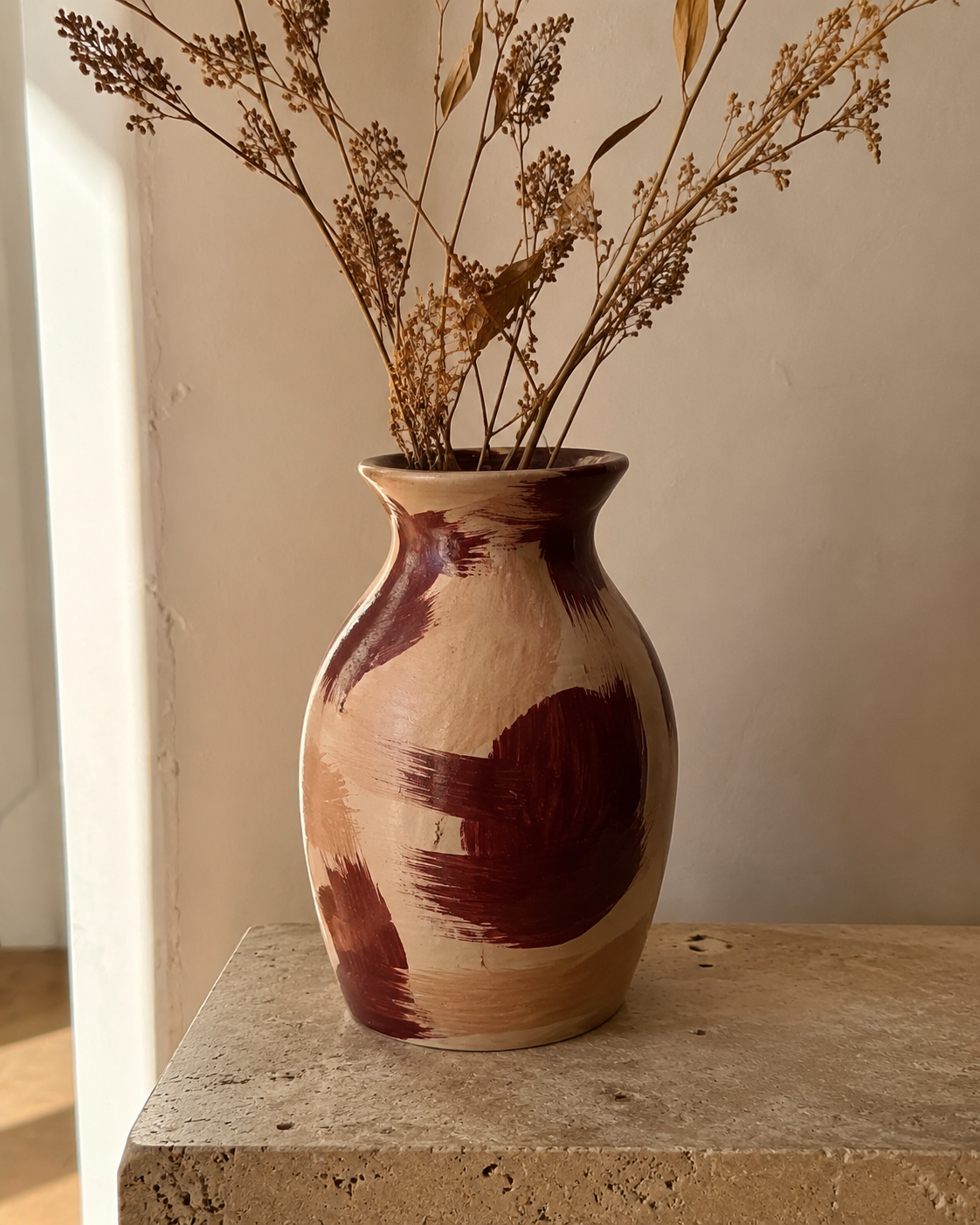Vase peint à la main